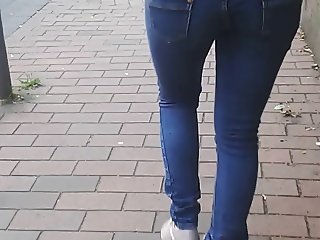 Nice ass and shoes (No cumshot)